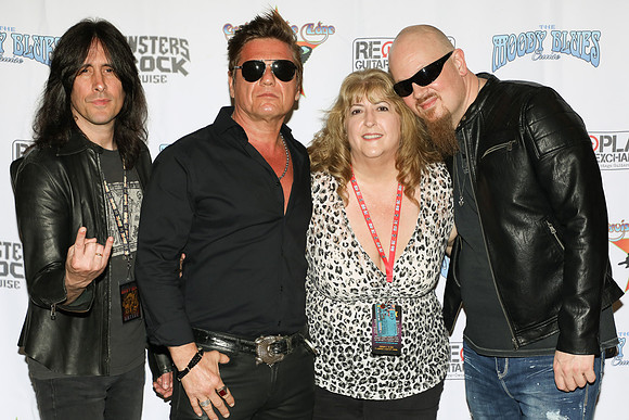 MORC7910