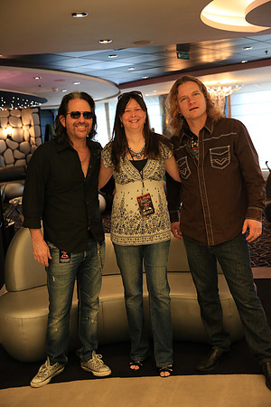 0B7A2382