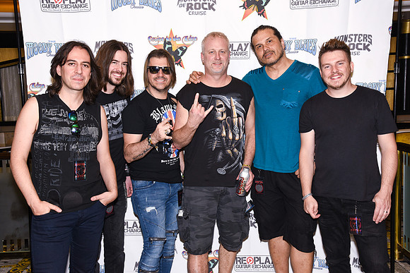 JO7_5253