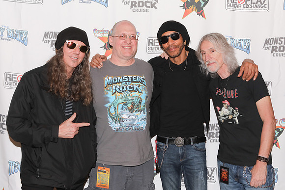 268A7666