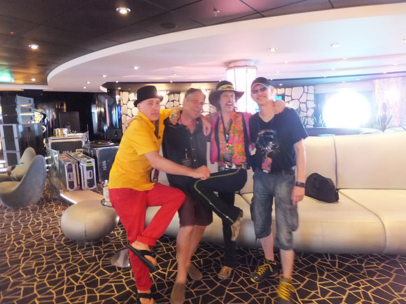 DSCF2057